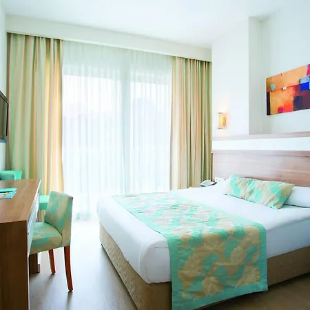 Hotel Merve Sun & 4*